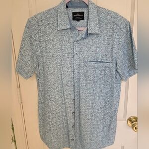 Rodd & Gunn Men's Blue Short Sleeve Shirt